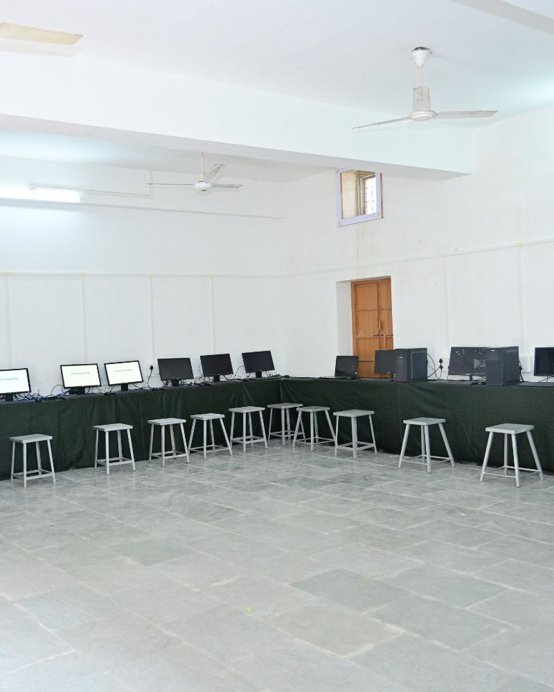 Computer & Internet